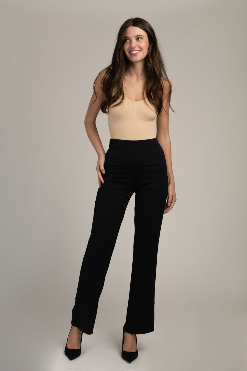 Pantalone a gamba dritta con pantaloncino modellante integrato